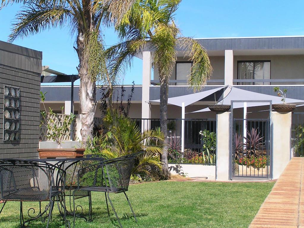 Dongara Old Mill Motel Extérieur photo